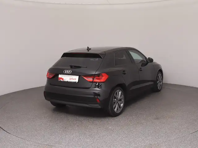 Audi A1 view 4