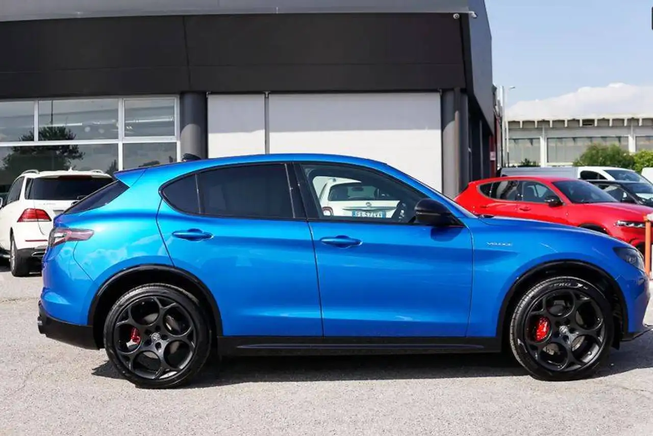 Alfa Romeo Stelvio 2026 — фото 8