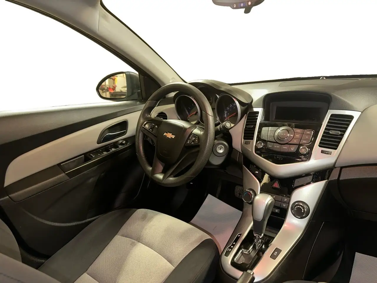 Chevrolet Cruze снимка Chevrolet Cruze