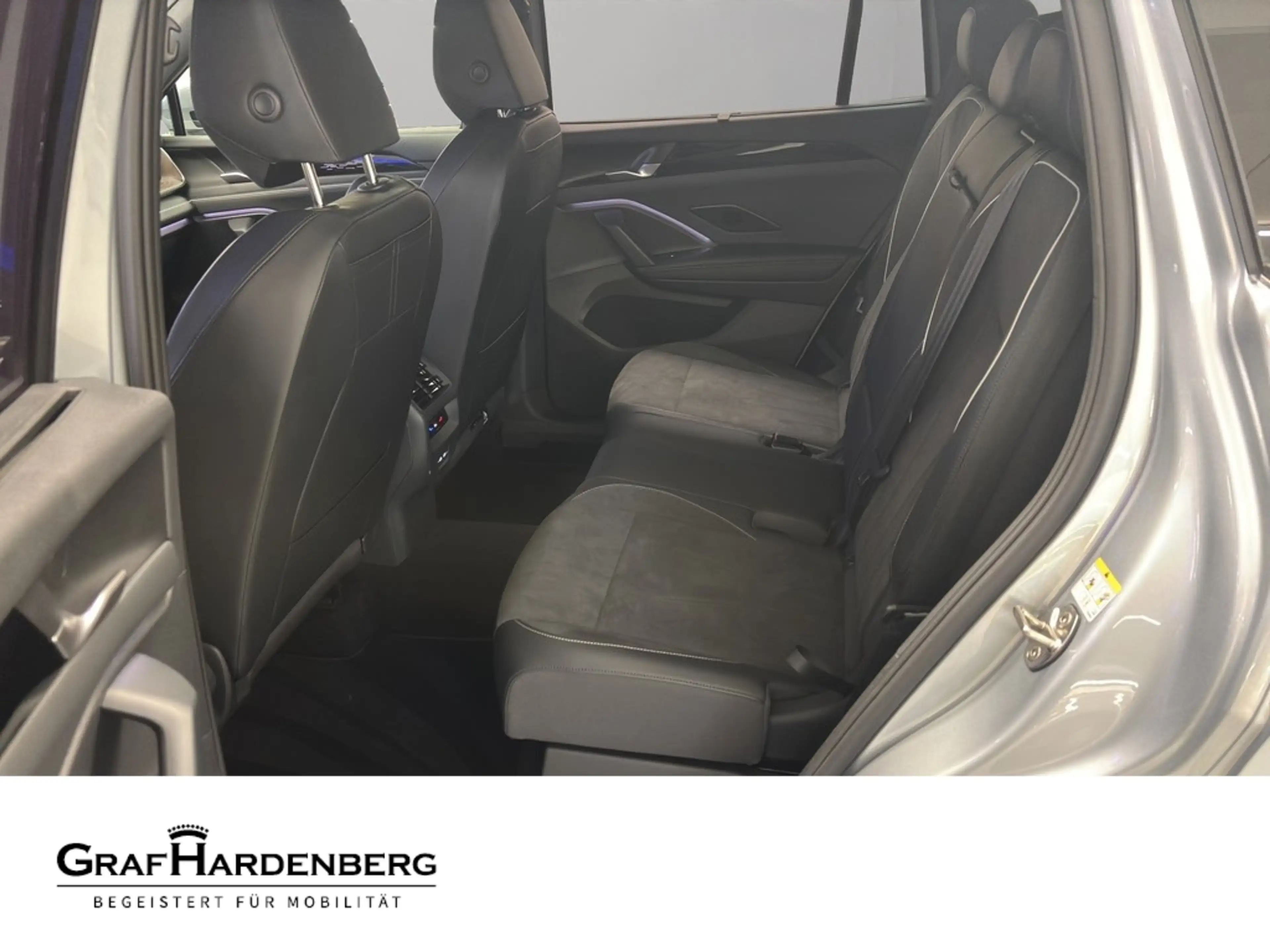 Volkswagen Tayron Elegance 1.5 TSI e-Hybrid AHK Panodach Navi IQ.Lig — photo 6