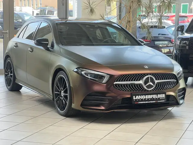 Mercedes-Benz A 220 A 220d AMG PERFORMANCE PANO MBUX KAMERA LED ACC