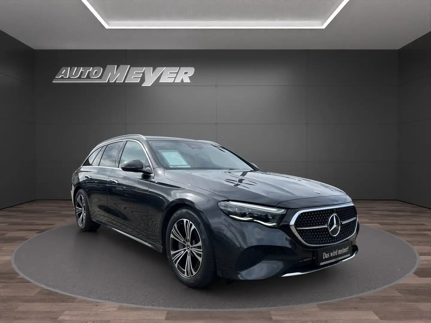 Mercedes-Benz E 450 d T 4M AVANTGARDE+AHK+PANO+DISTR+360+DIGIT Серый - 2