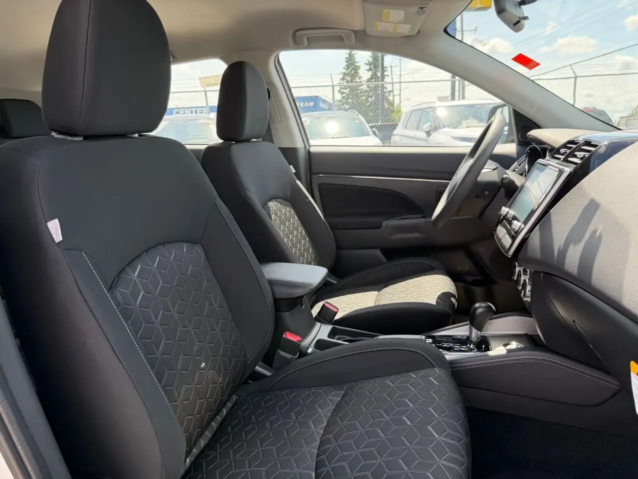 Mitsubishi RVR снимка Mitsubishi RVR
