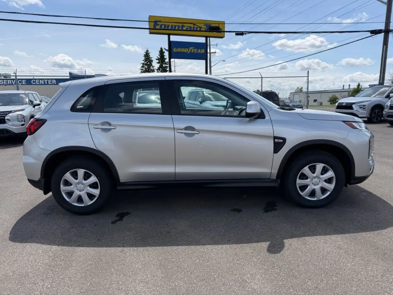 Mitsubishi RVR снимка Mitsubishi RVR