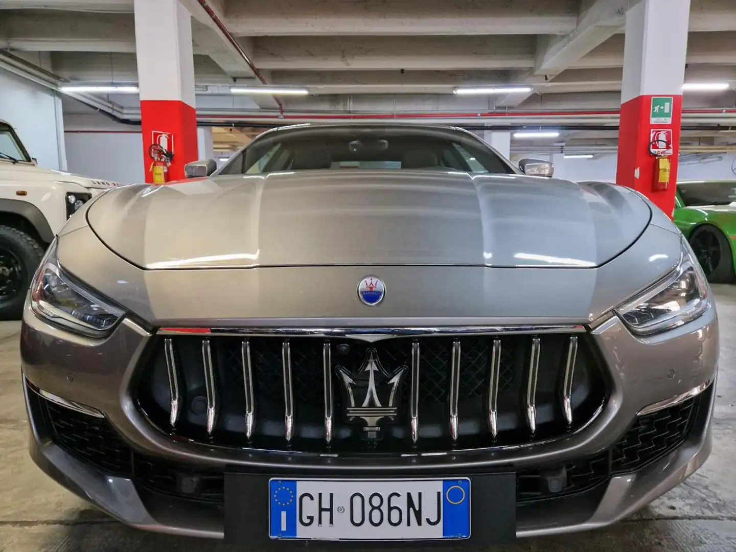 Maserati Ghibli 3000 V6 CV.350 GRANLUSSO KM.36.700+TETTO+20'+UNIPR Grigio - 2