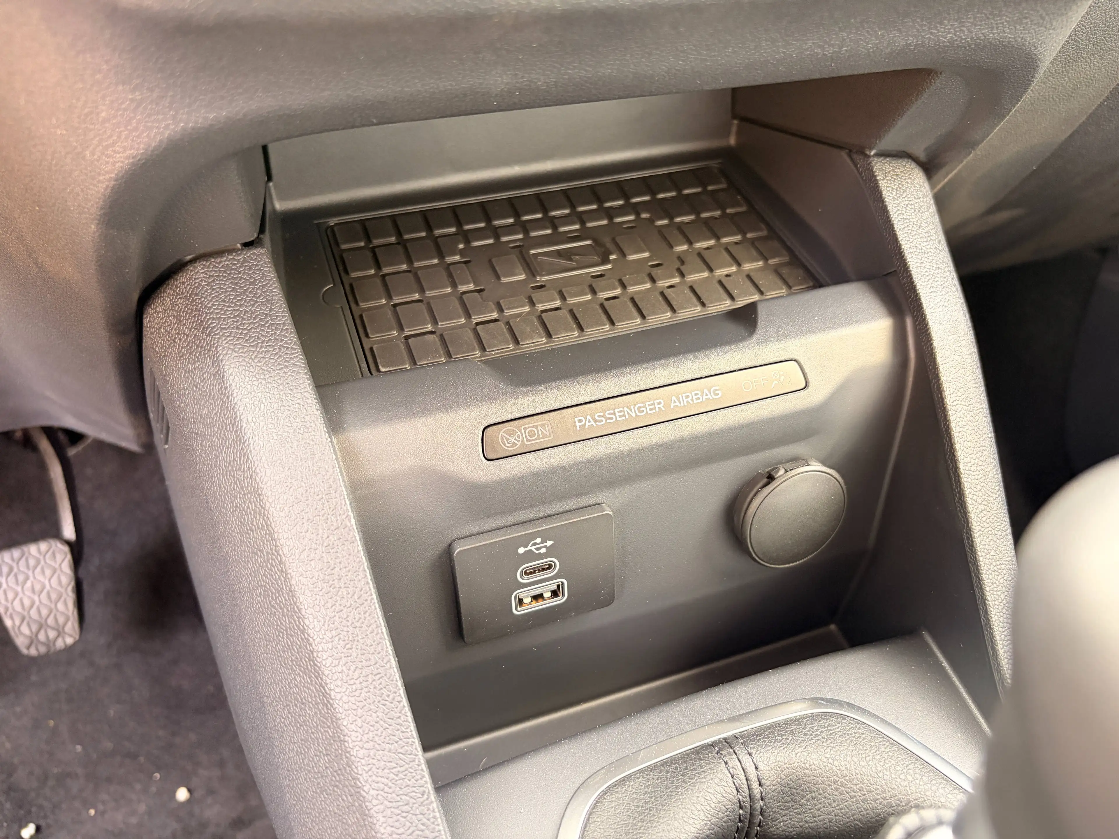 Ford Tourneo Courier Active — photo 7