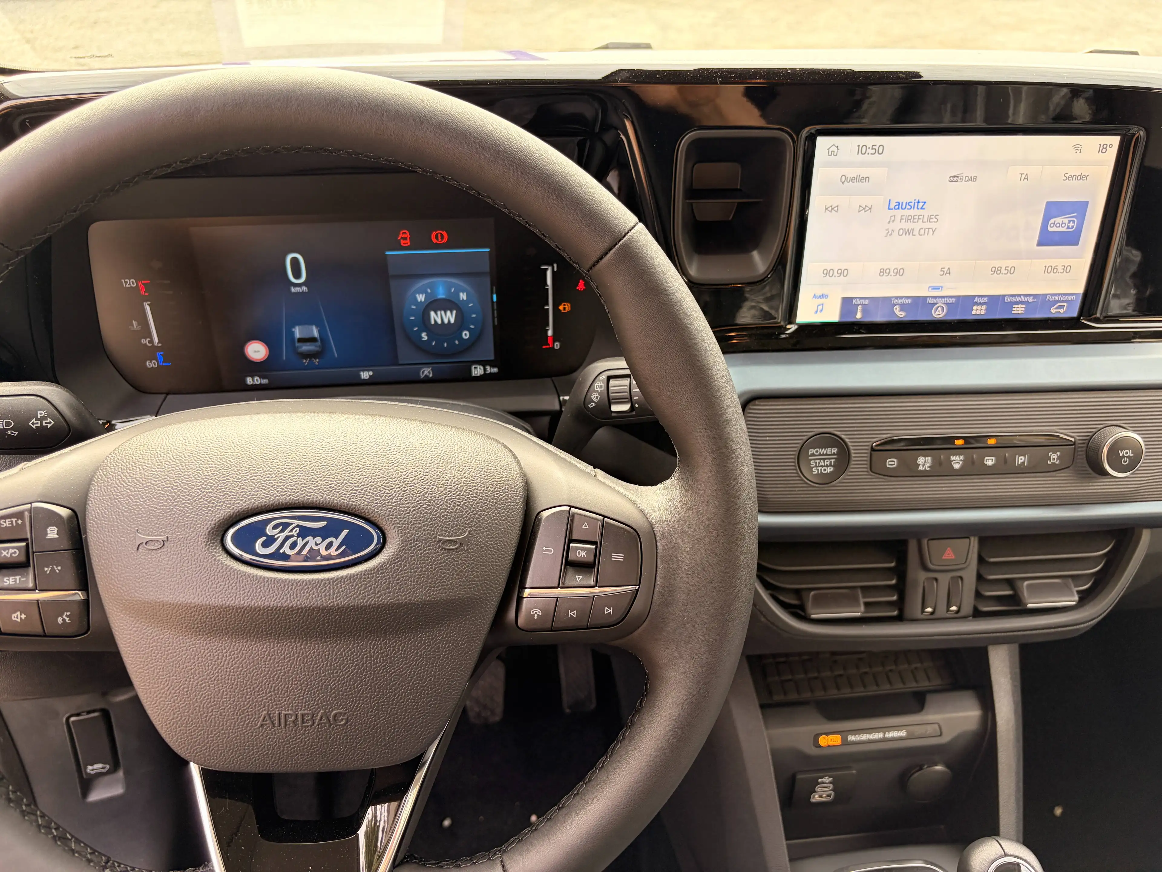 Ford Tourneo Courier Active — photo 5