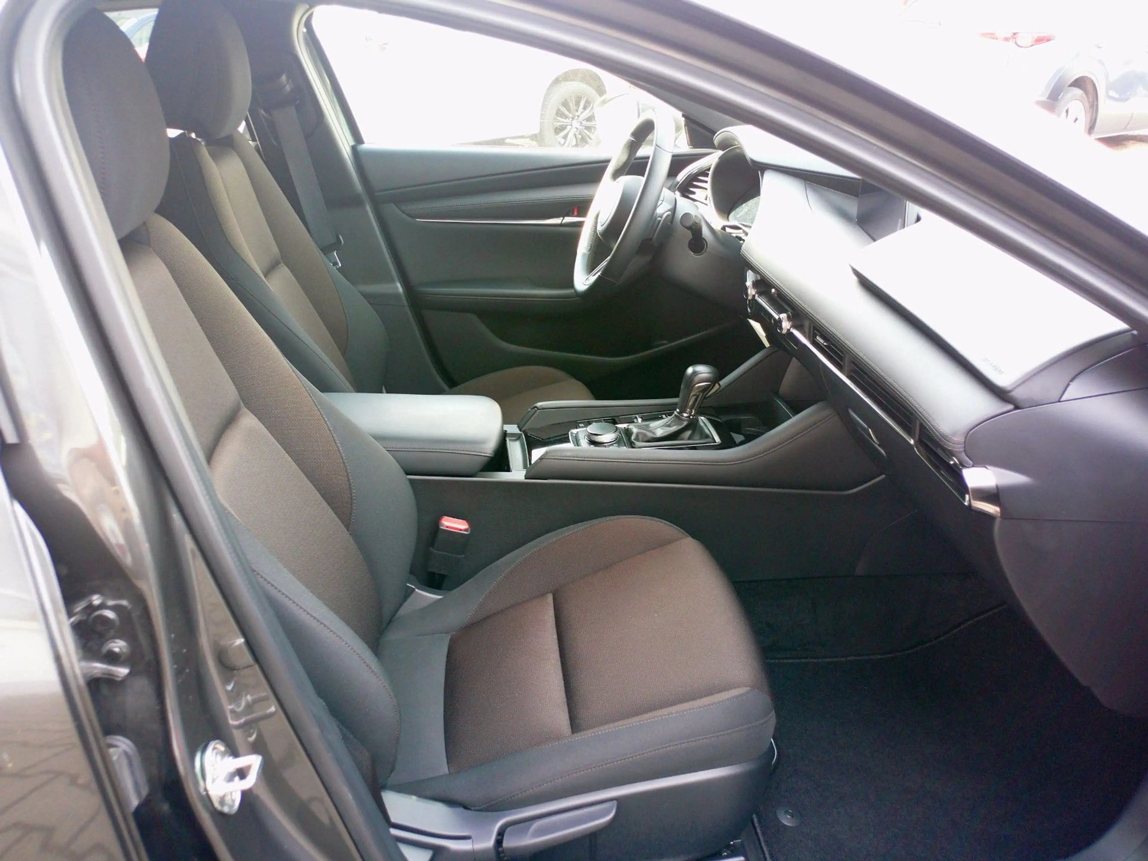 Mazda 3 SKYACTIV 150 AT Selection BOSE/360°/NAVI — photo 7