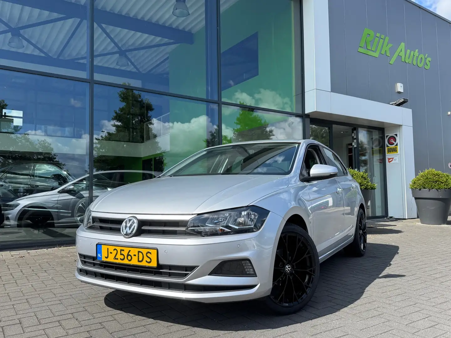 Volkswagen Polo 1.0 TSI Highline * Carplay * PDC 2X * Airco * 18 I Gris - 1