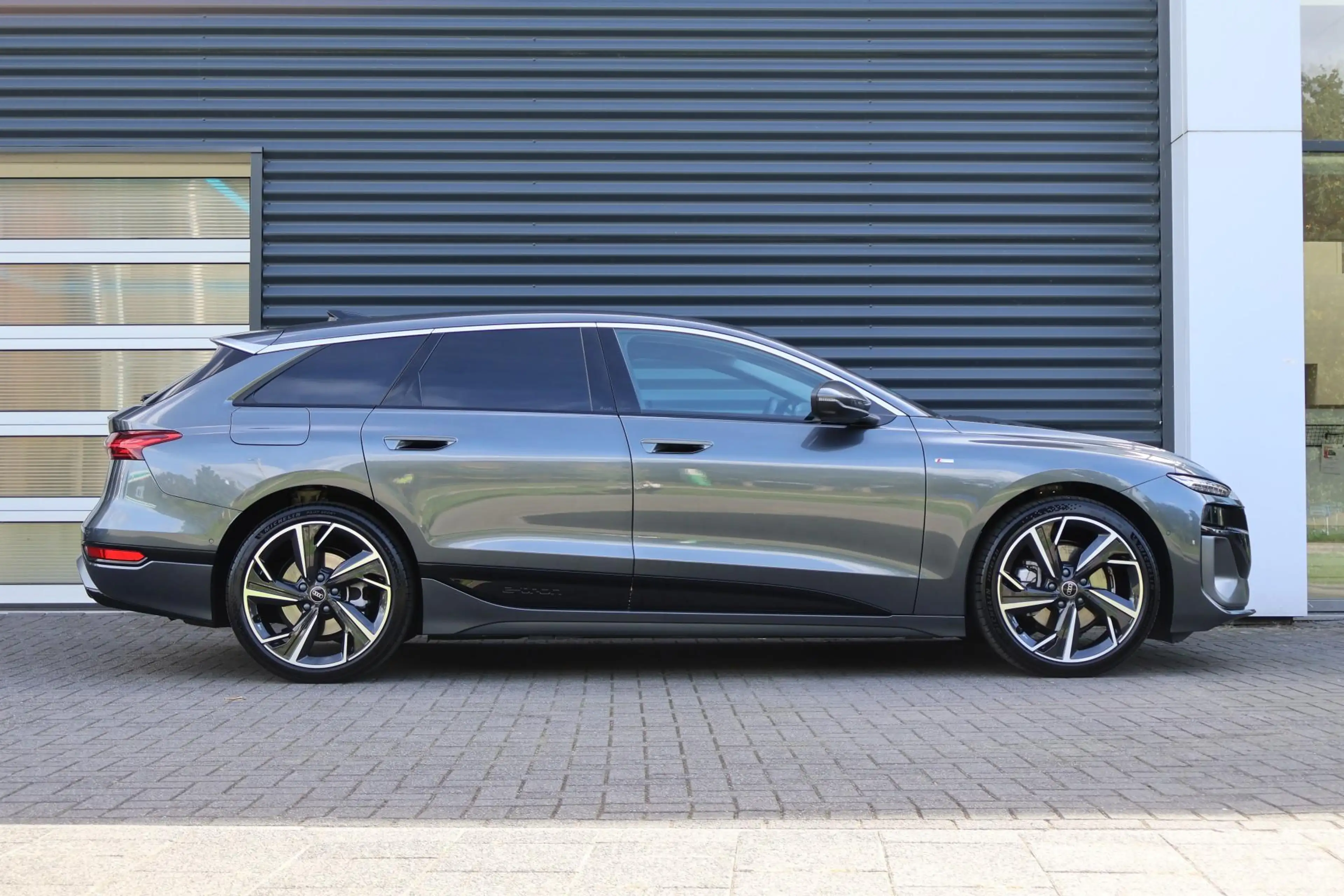 Audi A6 e-tron Avant 286pk S edition 83 kWh | Trekhaak | Winterpa — photo 3