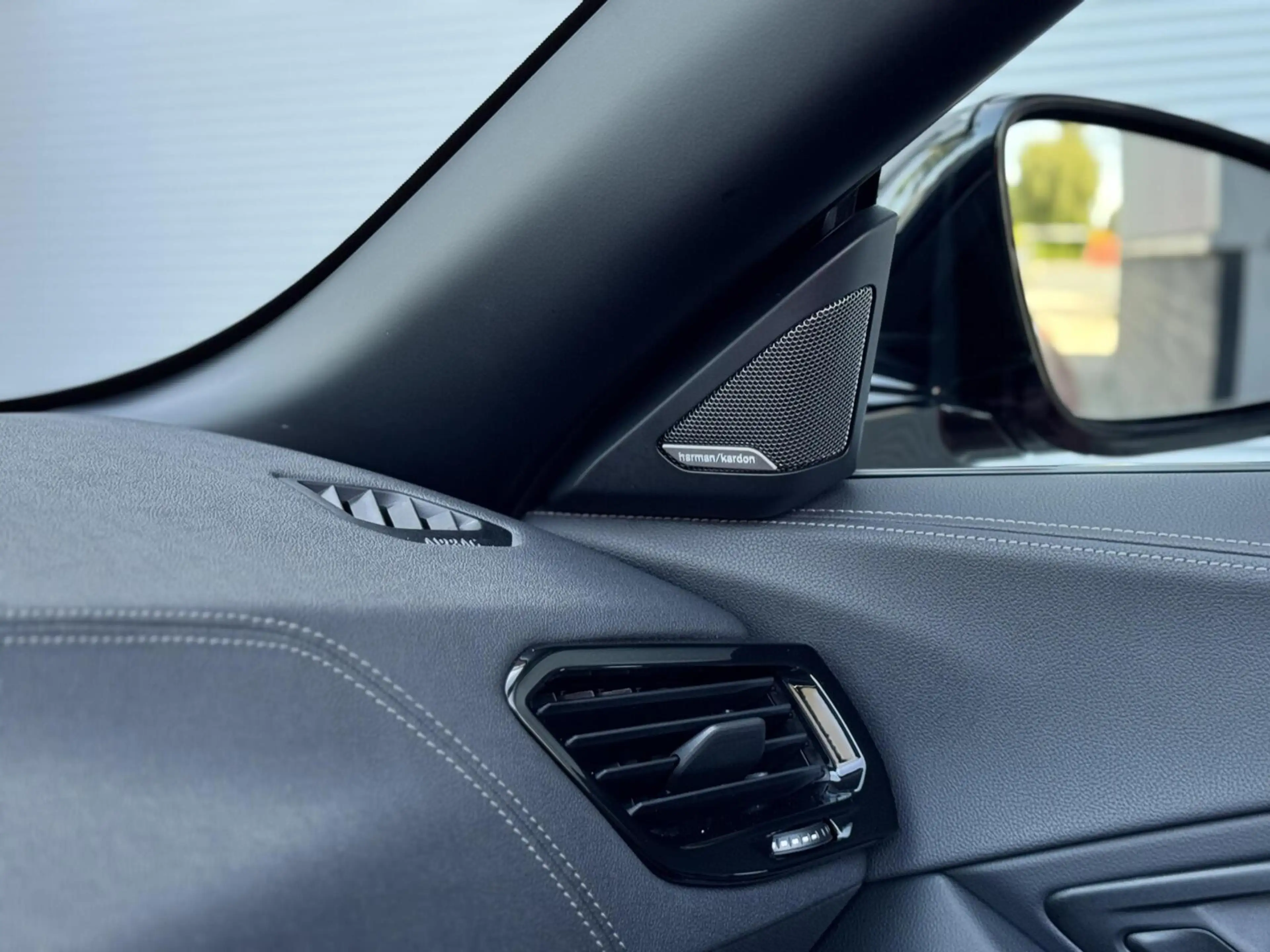 BMW Z4 Roadster sDrive30i High Executive — photo 7