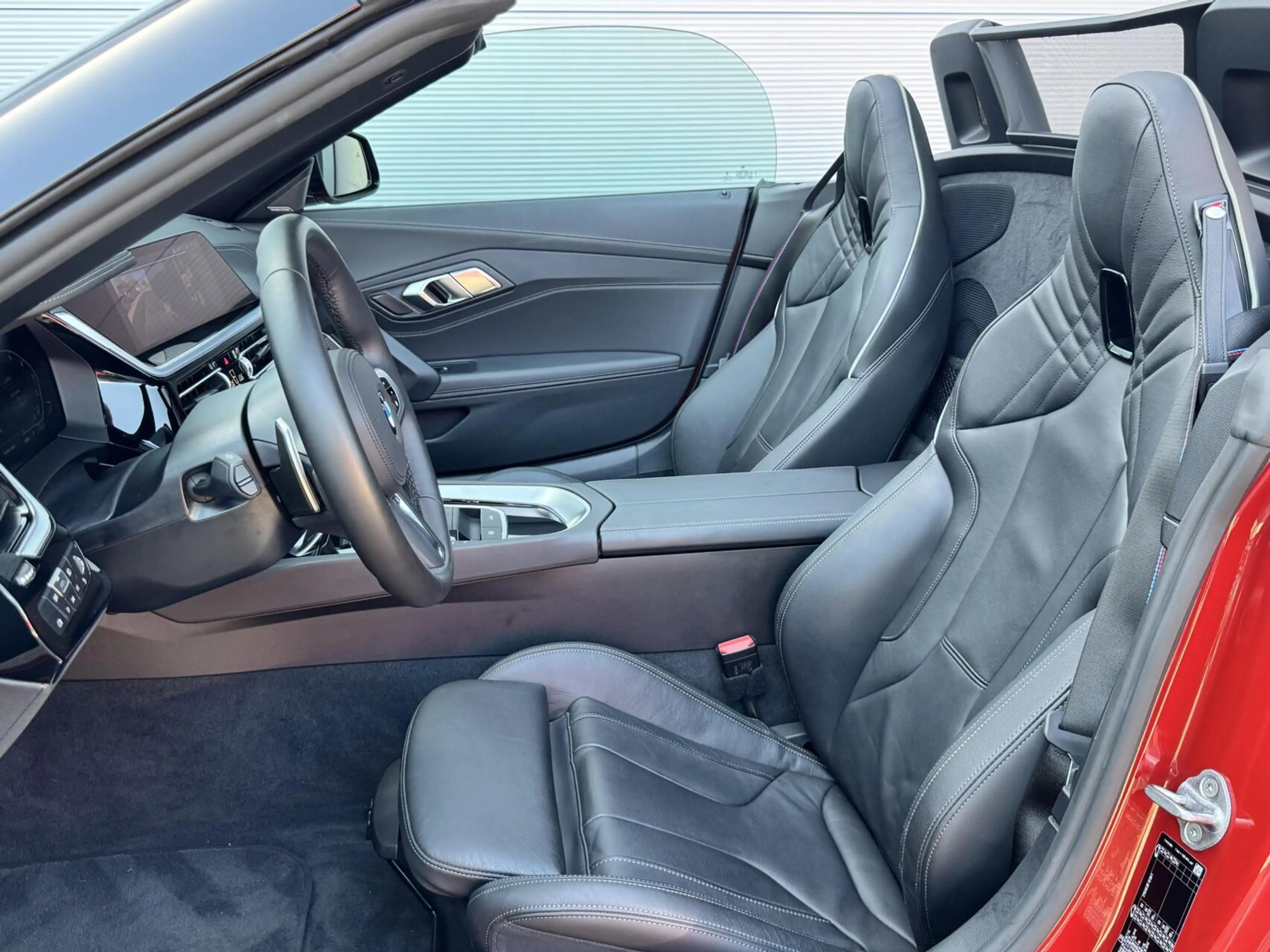 BMW Z4 Roadster sDrive30i High Executive — photo 4
