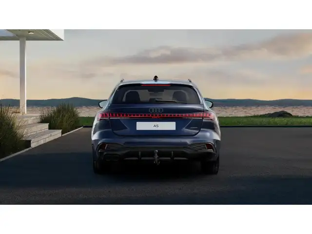 Audi A5 view 6