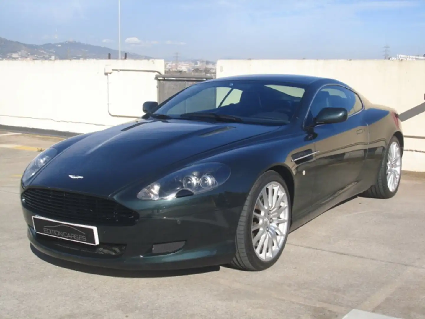 Aston Martin DB9 TOUCHTRONIC Зелений - 1