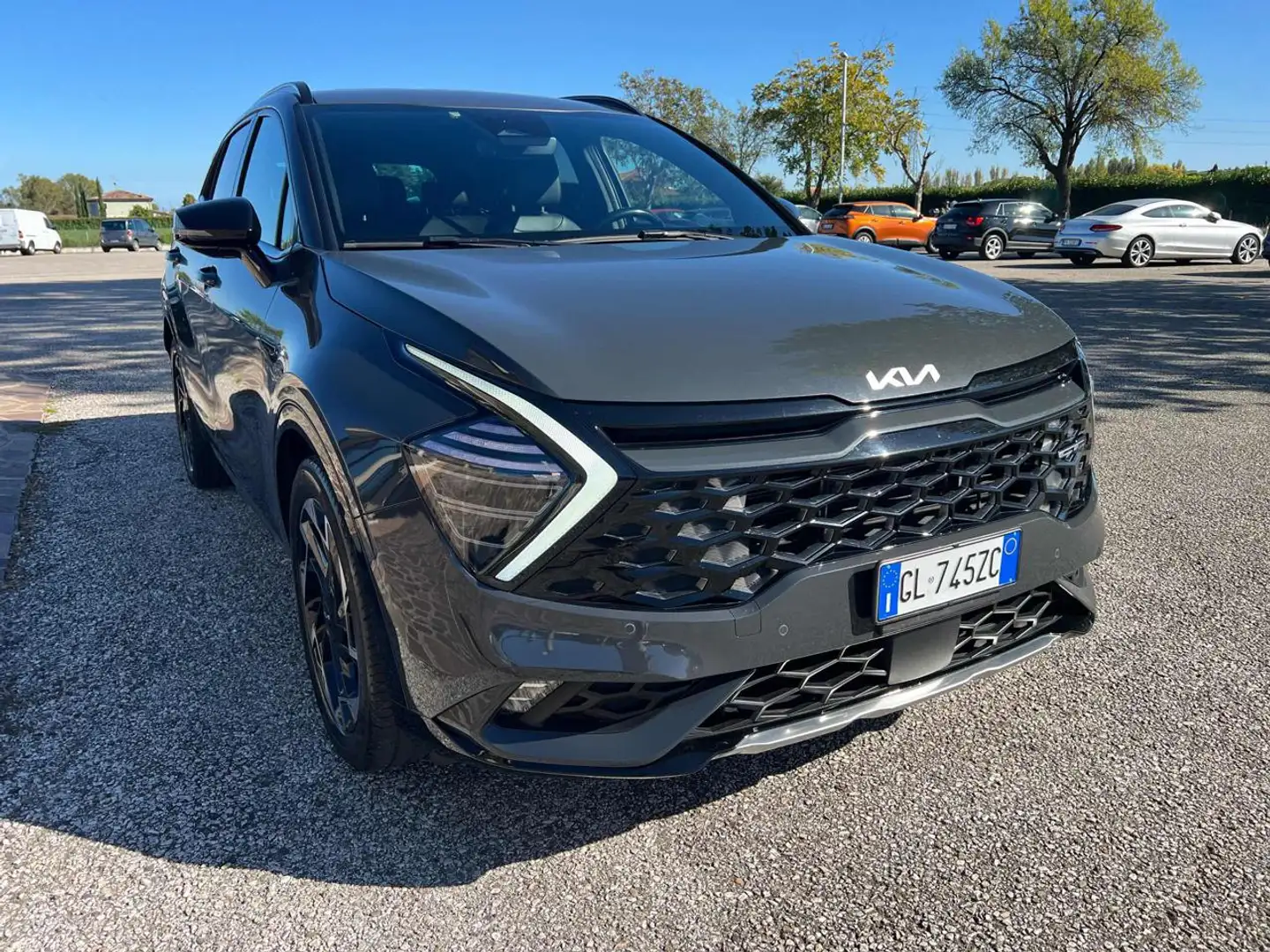 Kia Sportage 1.6 CRDi MHEV DCT GT-line Gris - 2