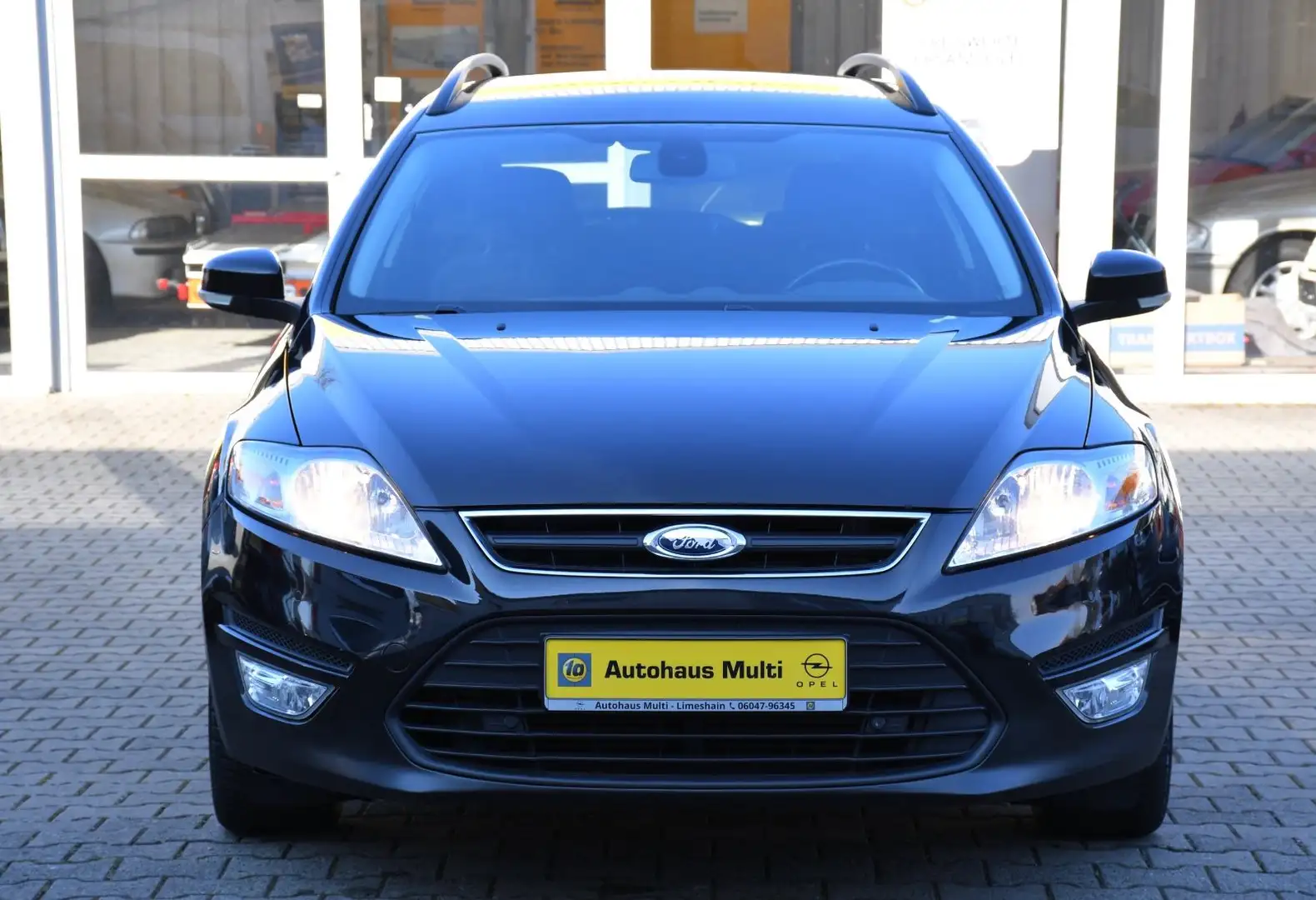 Ford Mondeo Turnier Trend Sitzh Klima Tempomat PDC Schwarz - 2