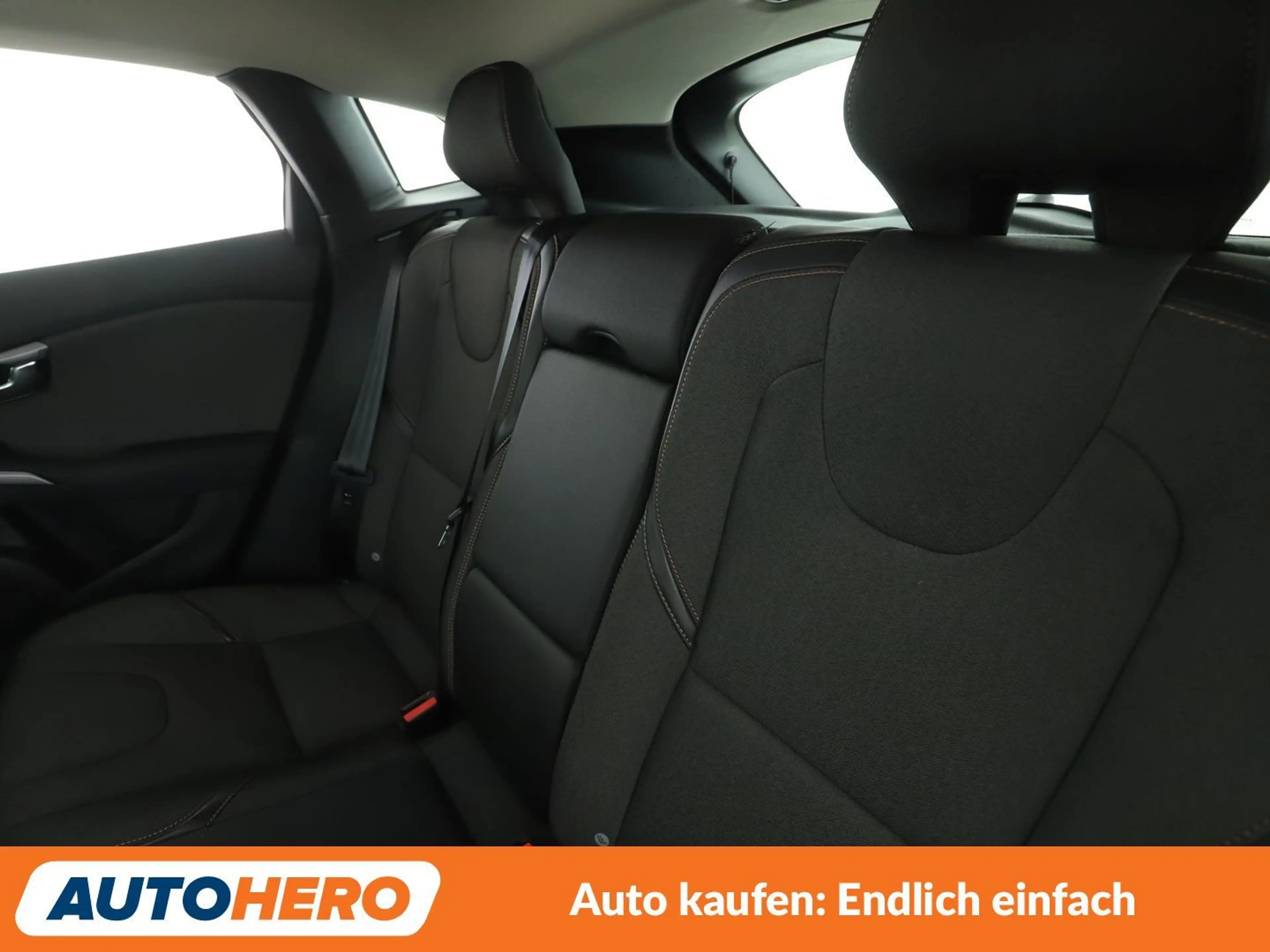Volvo V40 Cross Country 2.0 D2 Plus Aut.*NAVI*PDC*TEMPO*SHZ*KLIMA* — photo 14