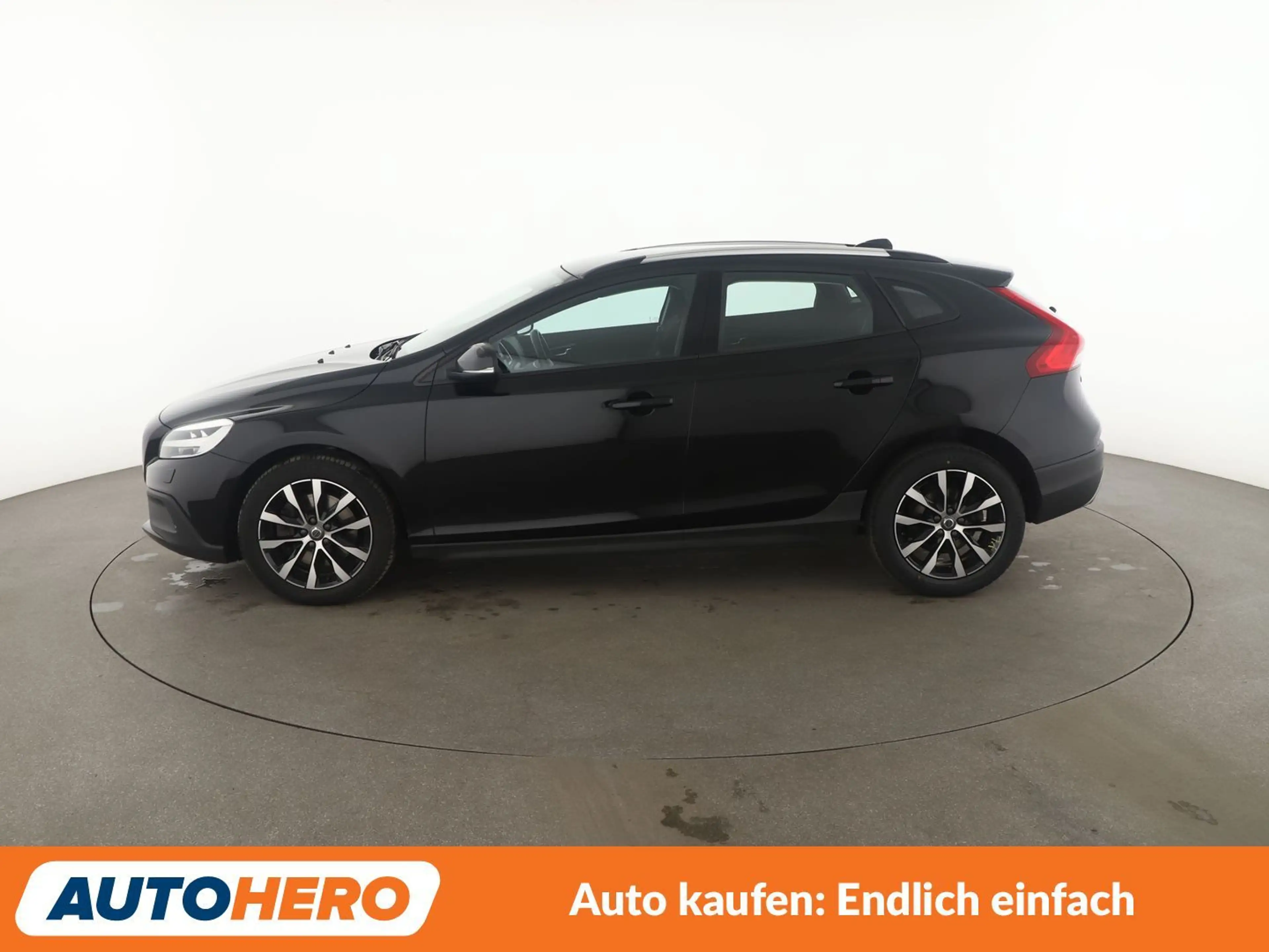 Volvo V40 Cross Country 2.0 D2 Plus Aut.*NAVI*PDC*TEMPO*SHZ*KLIMA* — photo 3