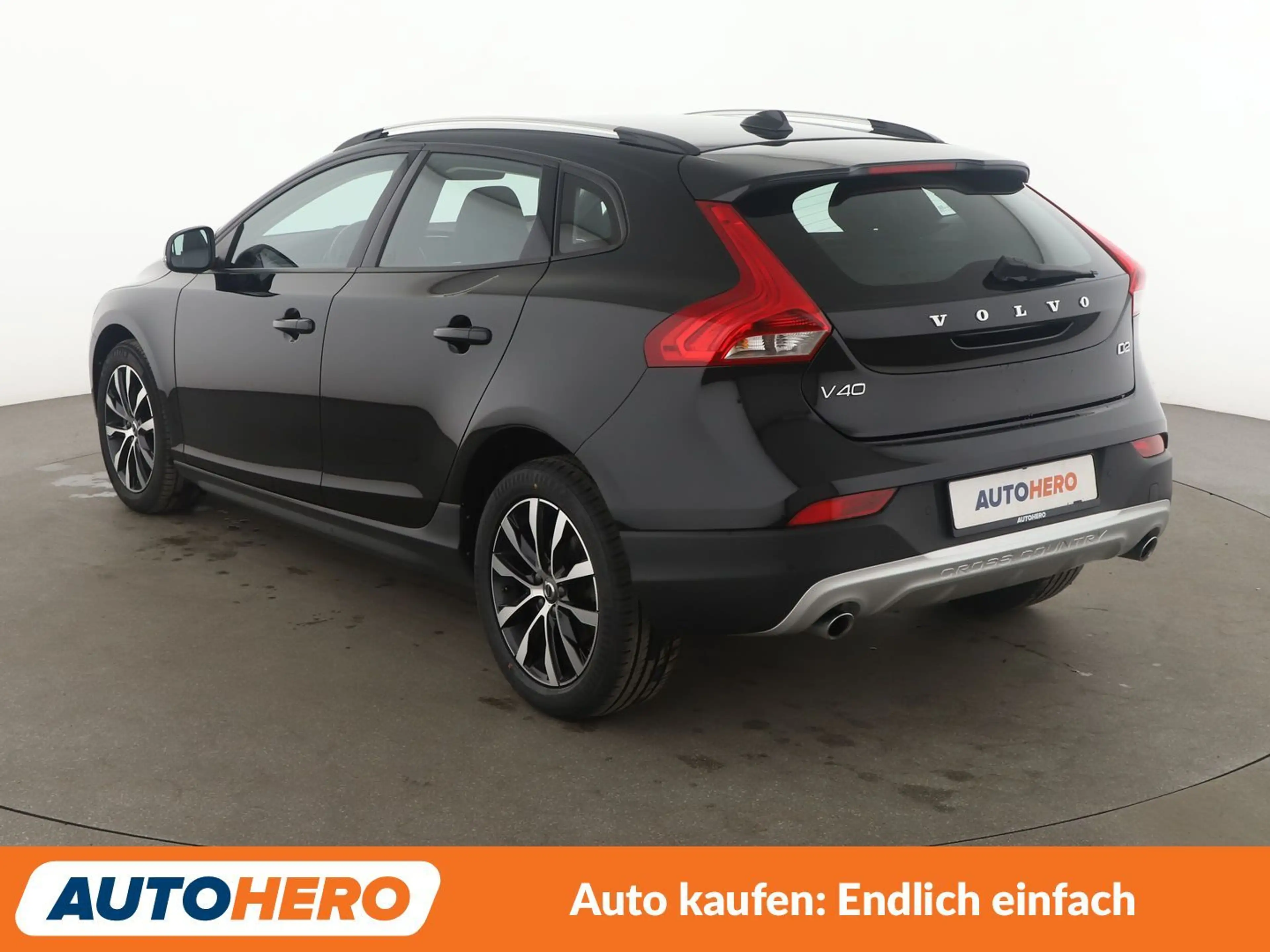 Volvo V40 Cross Country 2.0 D2 Plus Aut.*NAVI*PDC*TEMPO*SHZ*KLIMA* — photo 4