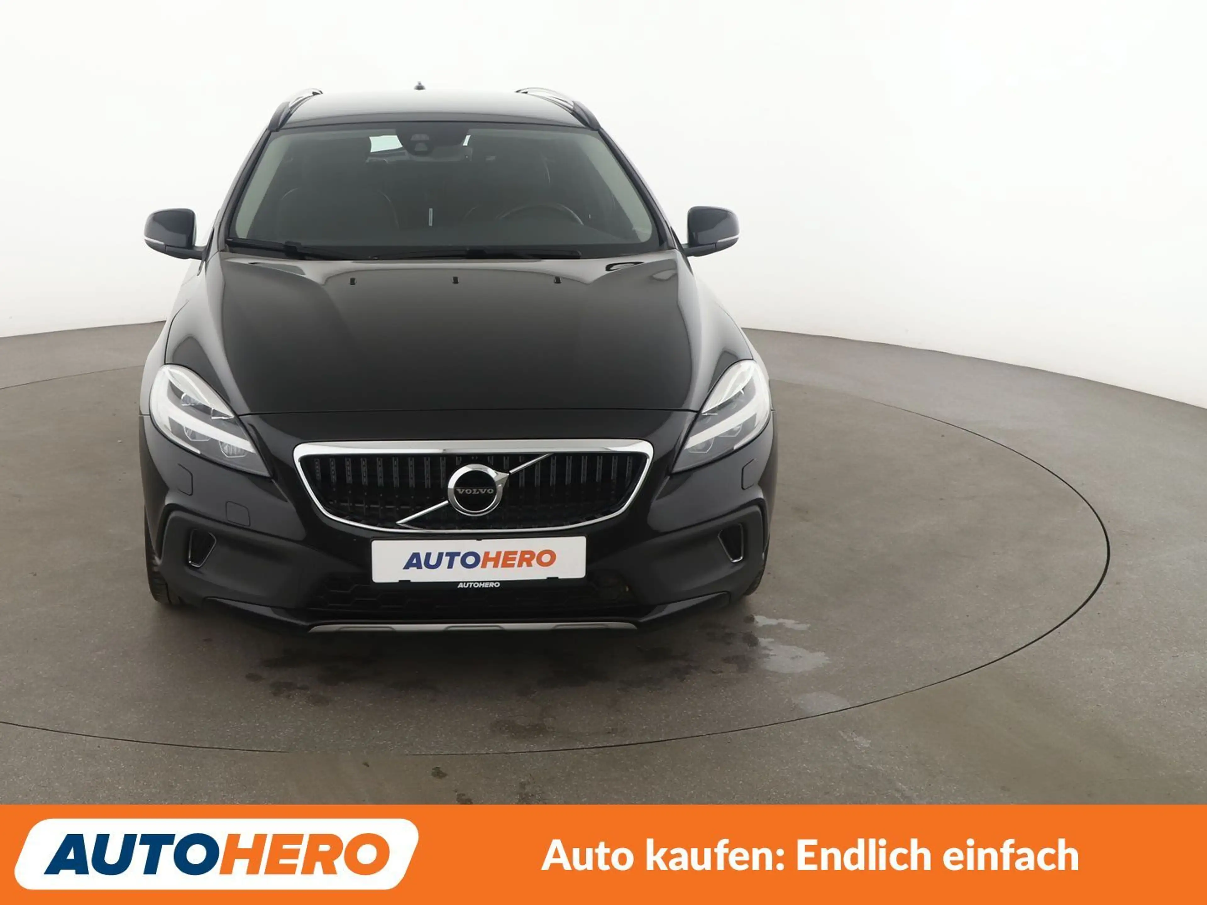 Volvo V40 Cross Country 2.0 D2 Plus Aut.*NAVI*PDC*TEMPO*SHZ*KLIMA* — photo 9