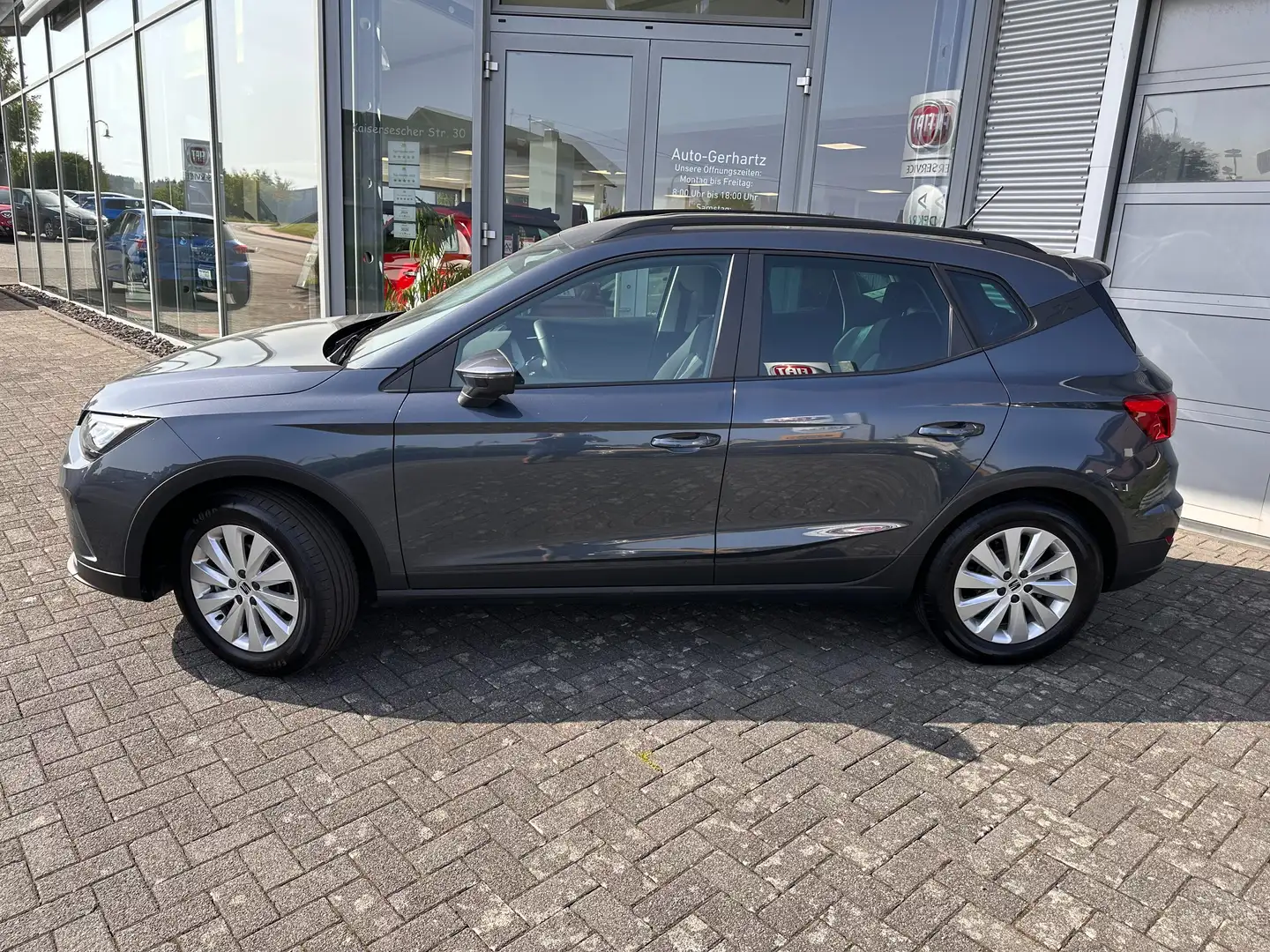SEAT Arona Move Klimaanlage/ABS/Einparkhilfe Grijs - 2