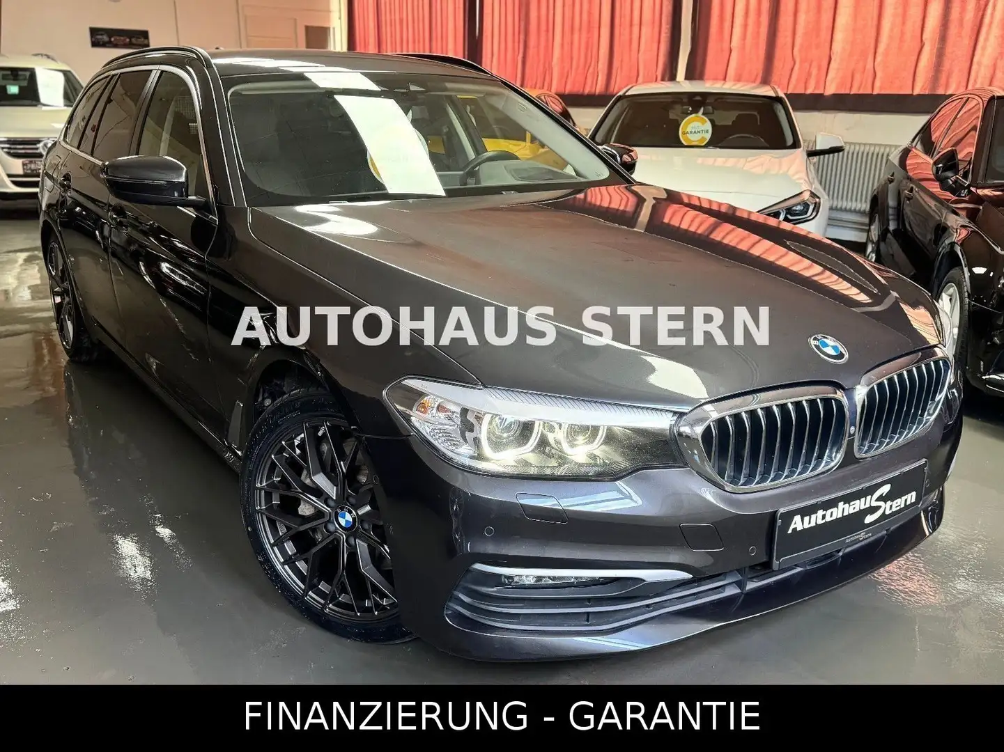 BMW 540 d xDrive 360°Kamera Driving+ HUD Spur Standh Grau - 1