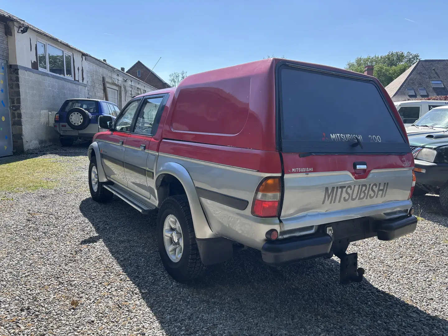 Mitsubishi L200 DOUBLE CABINE CLIMATISE BOITE AUTOMATIC Červená - 2