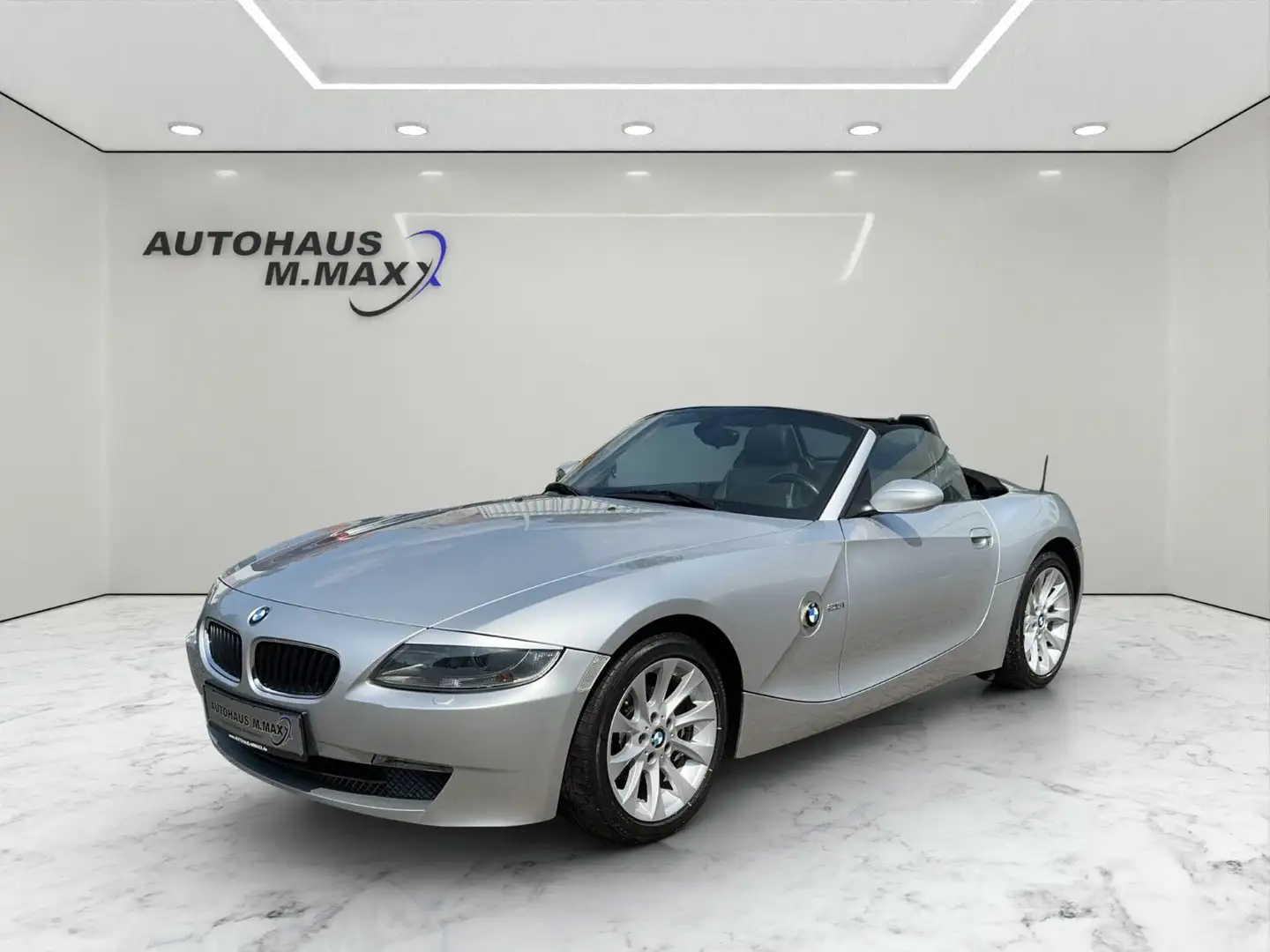 BMW Z4 Roadster 2.5i PDC Xenon Tempomat M-Sport Sitz Silber - 1