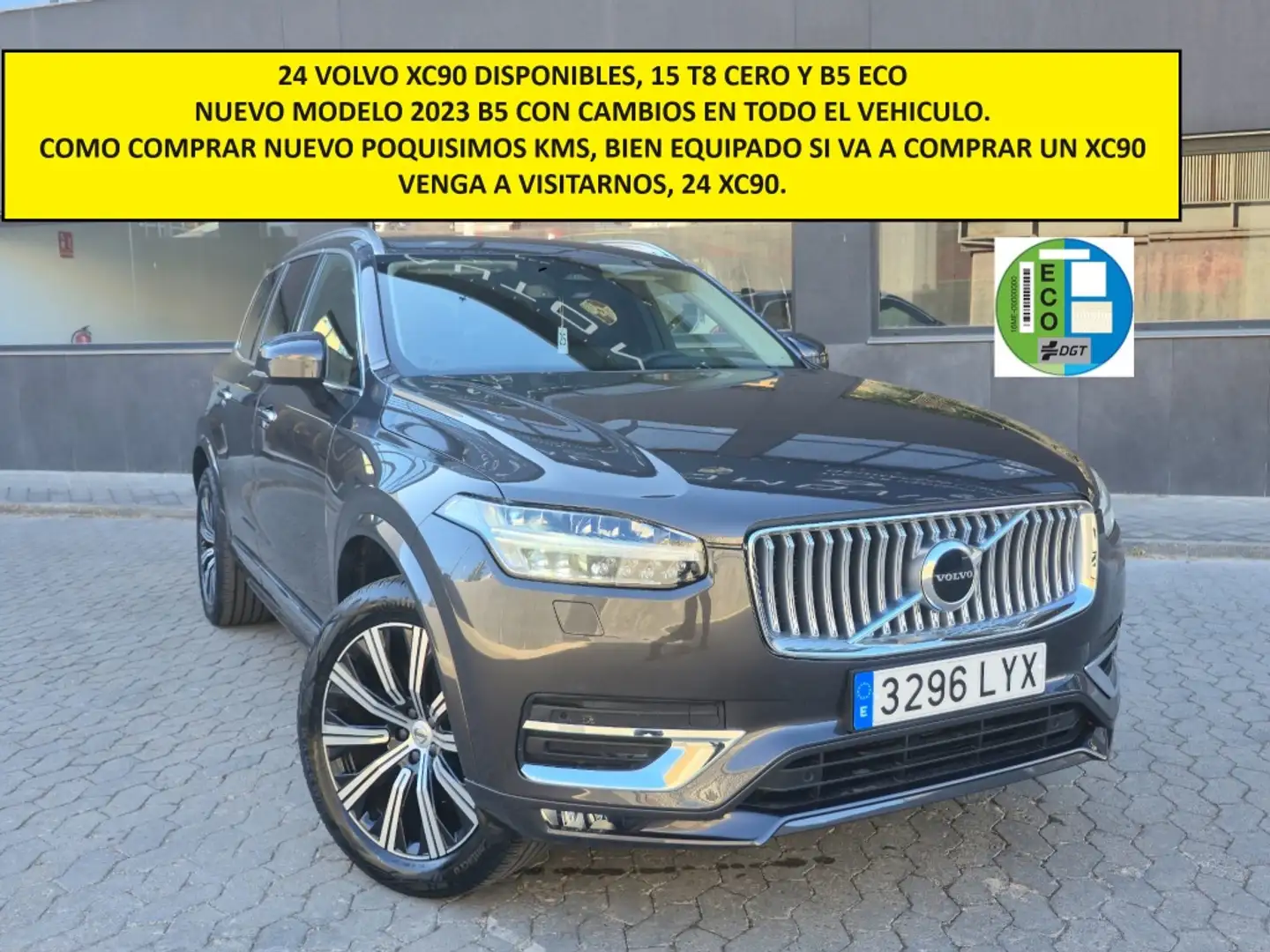 Volvo XC90 B5 Inscription 7pl. AWD Aut. Argento - 1