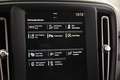Volvo XC40 T3 Momentum *1.Hand*SHZ*Park ass.*Carplay* Schwarz - thumbnail 12
