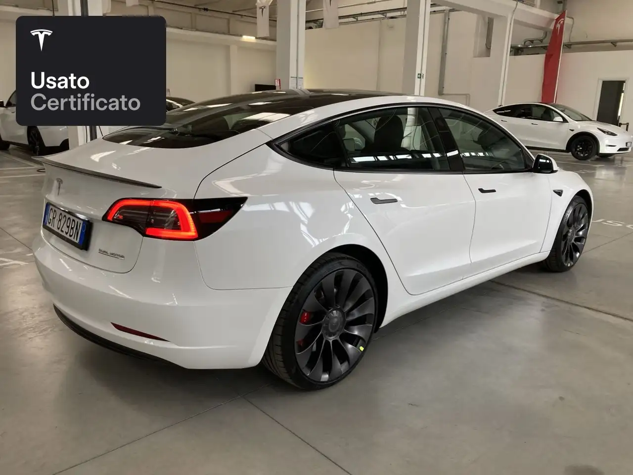 2023 Tesla Model 3 Performance, photograph 9