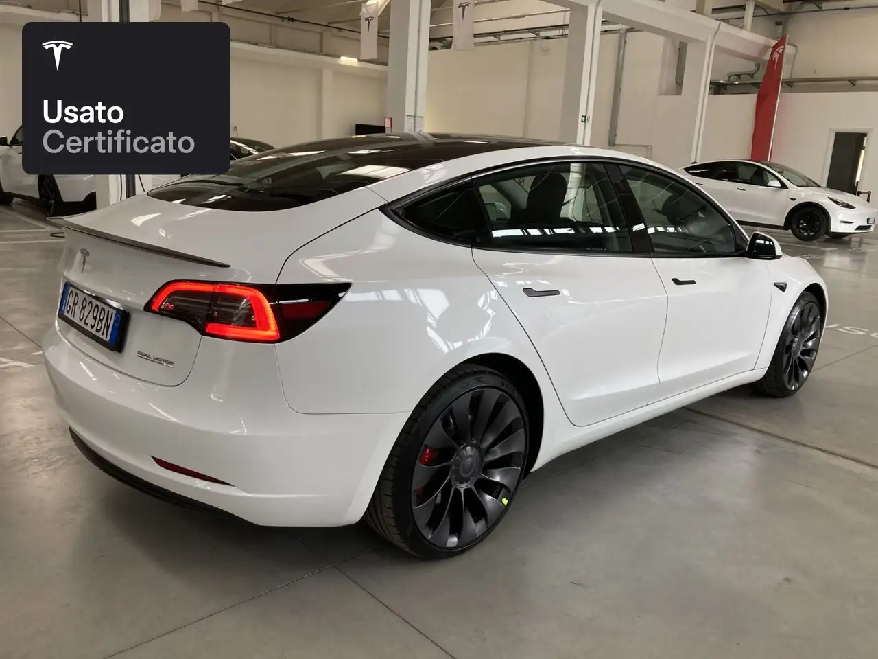 2023 Tesla Model 3 Performance, photograph 7