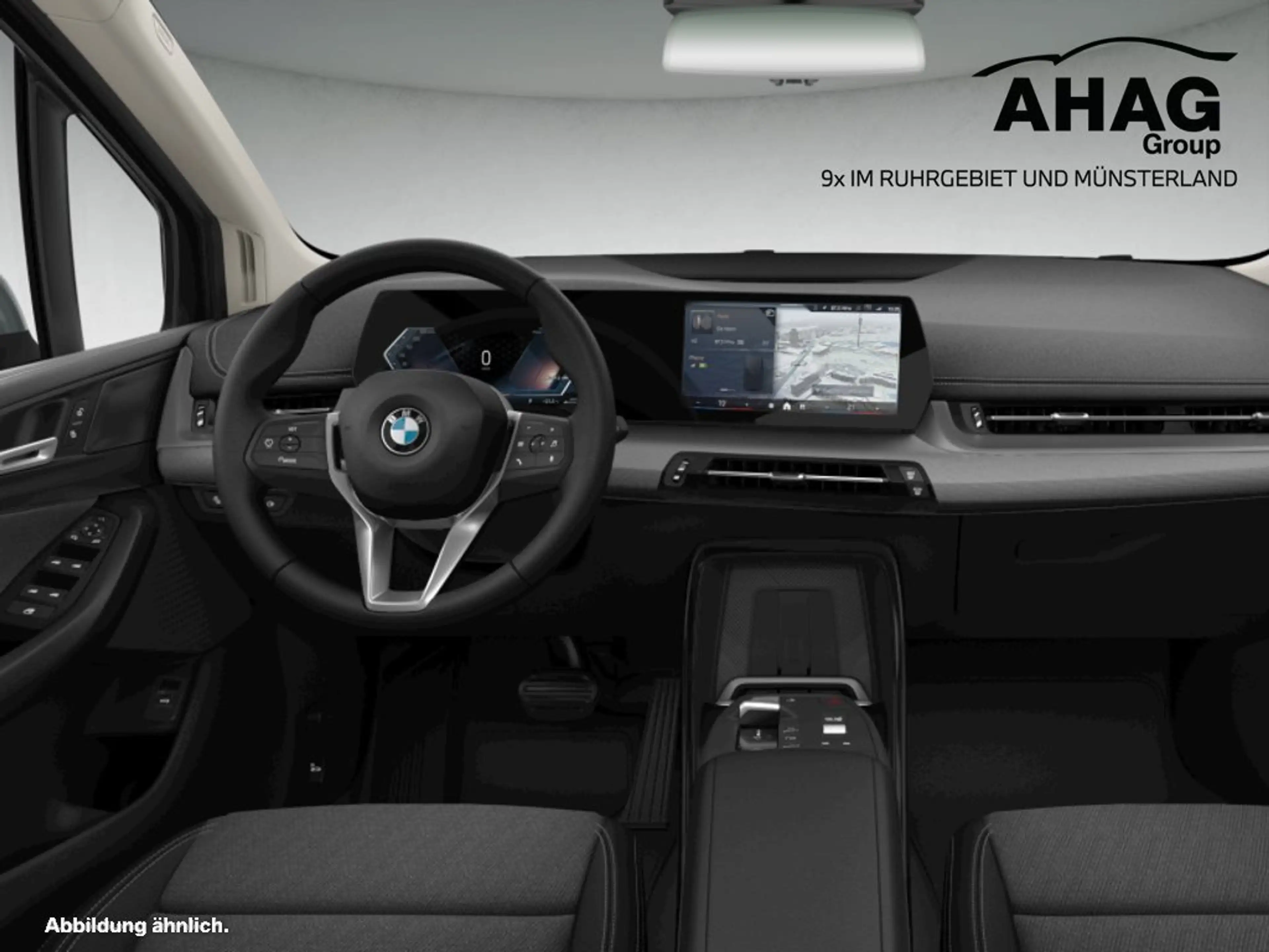 BMW 220 i Active Tourer — photo 4