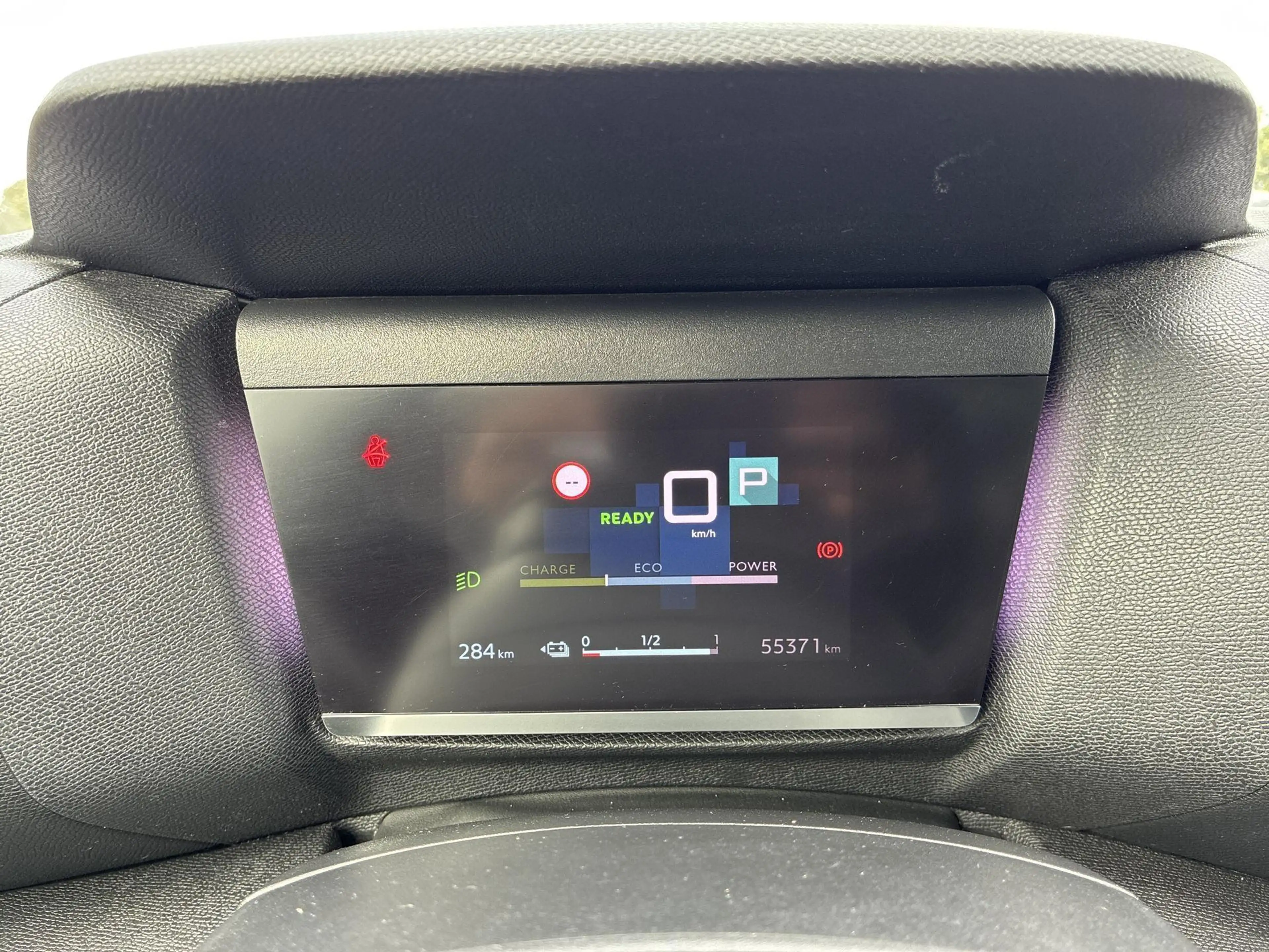Citroen E-C4 Electric Feel 50 kWh | Airco (automatisch) | Apple Carplay/ — photo 11