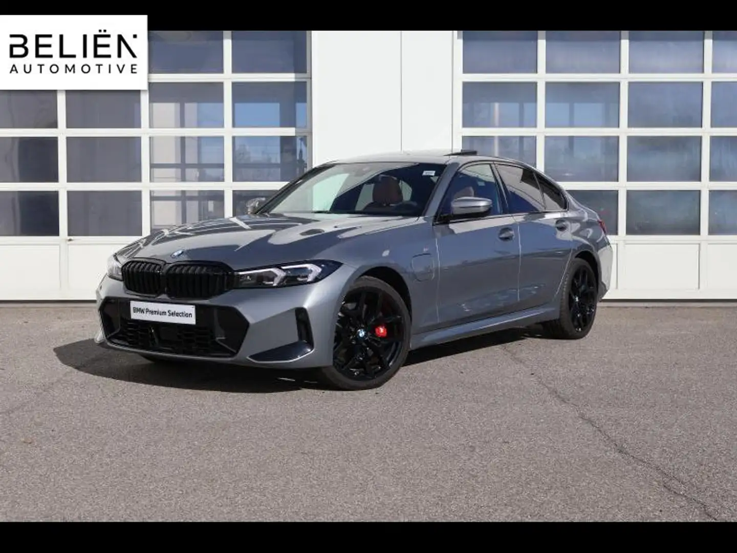 BMW 330 330e Berline Grau - 1