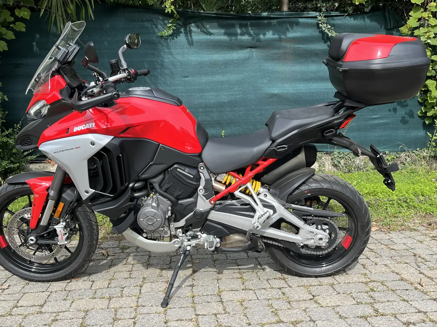 Ducati Multistrada V4 S radar - 2