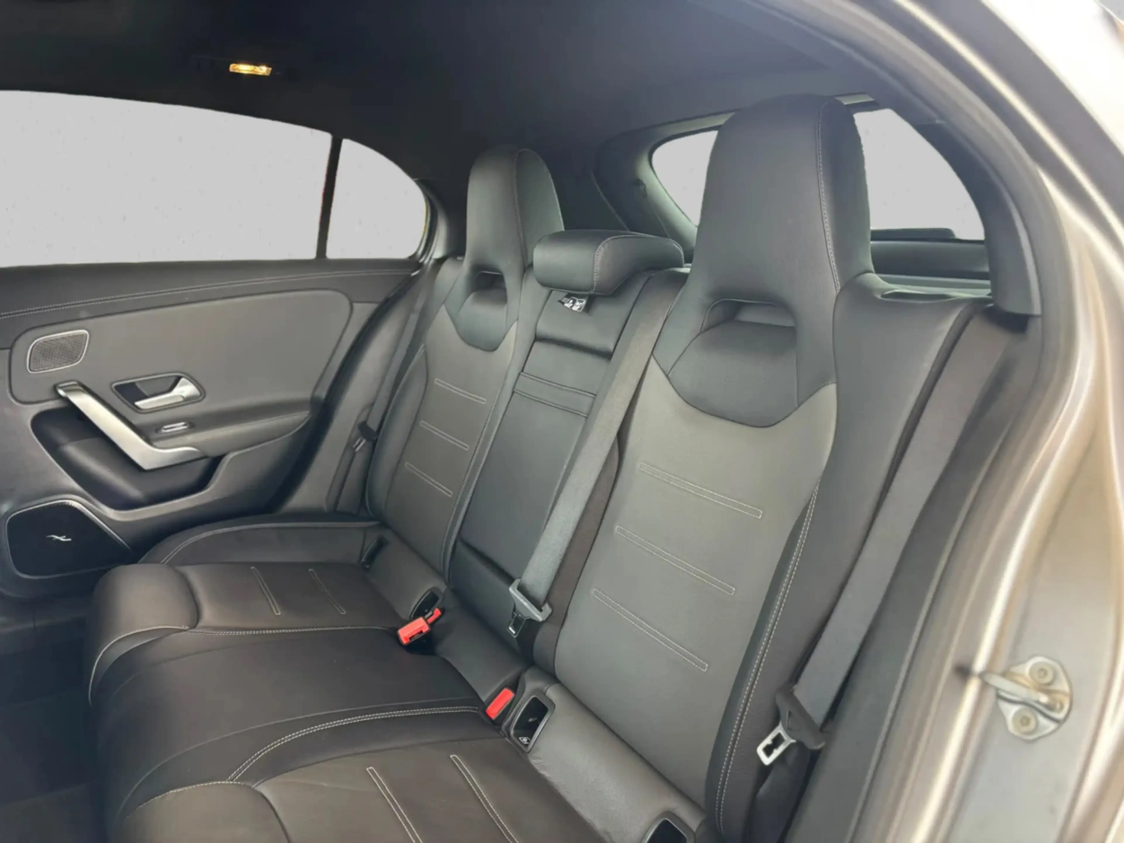 Mercedes-Benz A 45 AMG S 4MATIC+ (Panorama, Schaalstoelen, Performance Pa — photo 14