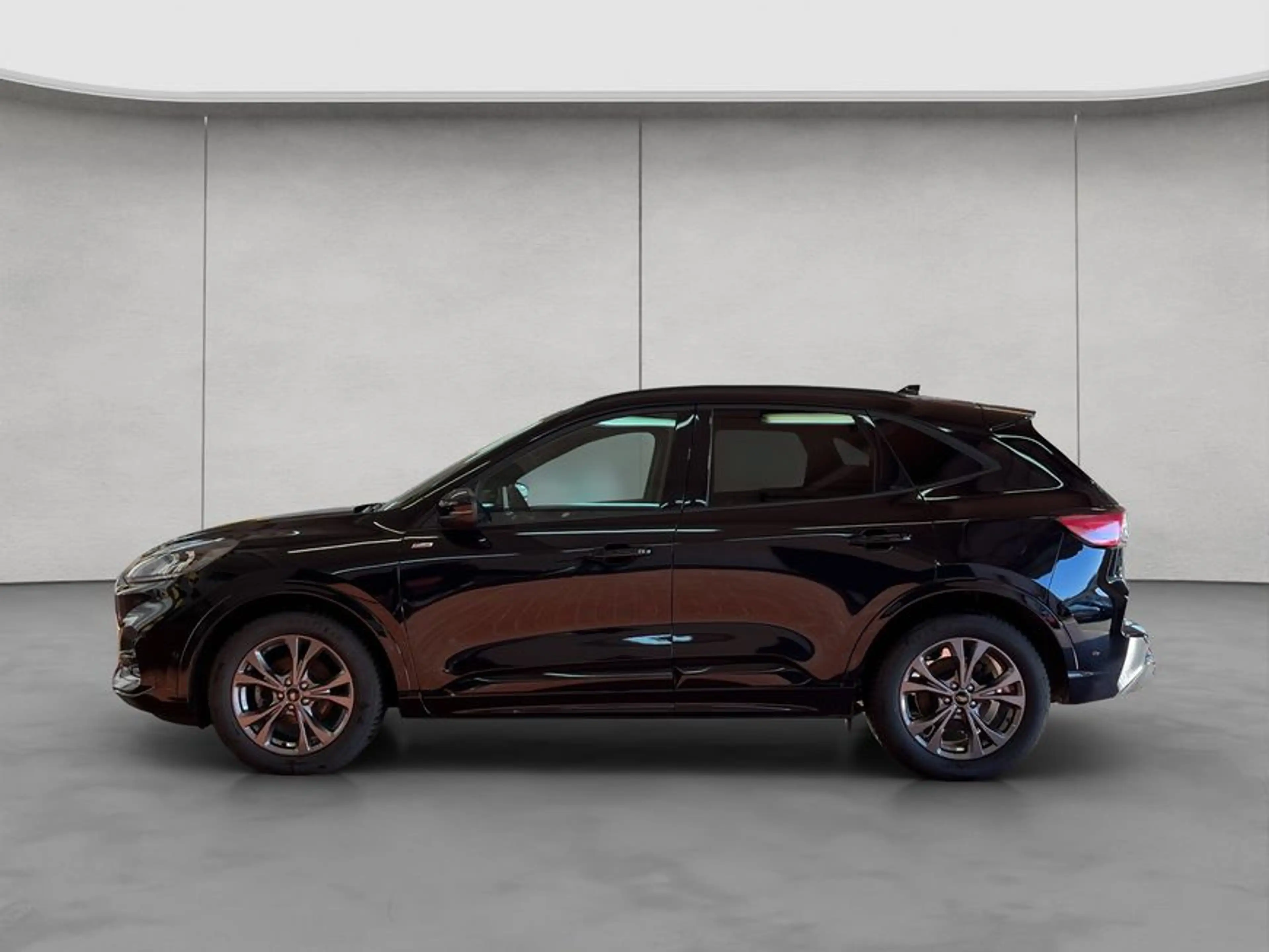 Ford Kuga 1.5 EcoBoost ST-LINE X — photo 2