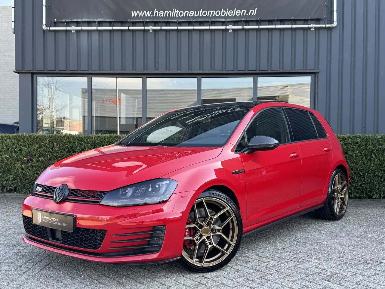 Volkswagen Golf GTI