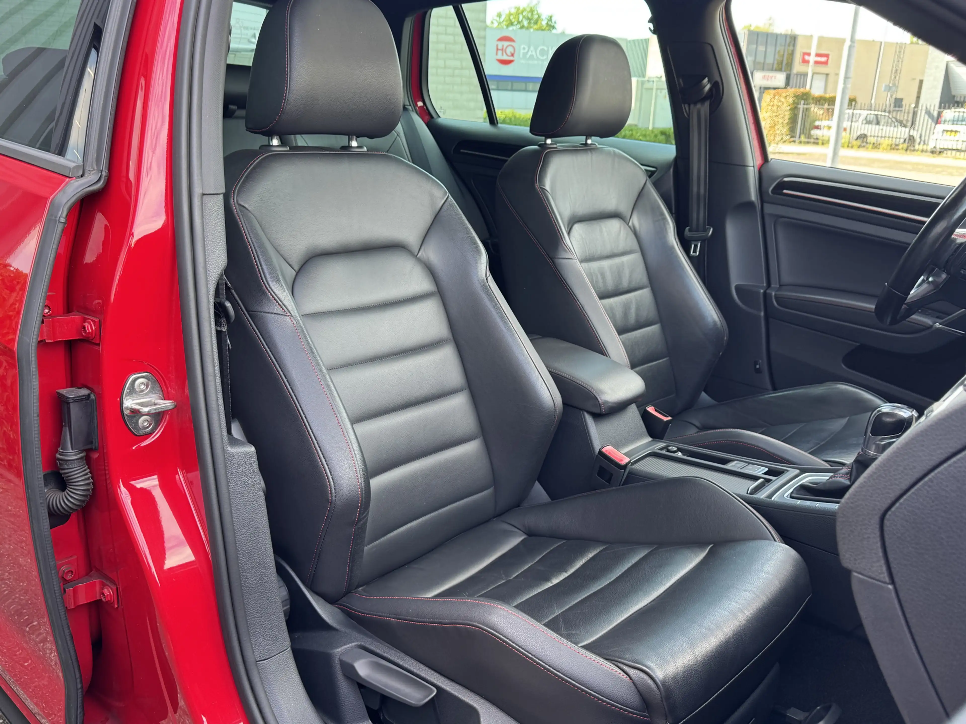 Volkswagen Golf GTI 7 Performance 2.0 TSI 320pk DSG / Aut. Pano Leder — photo 13