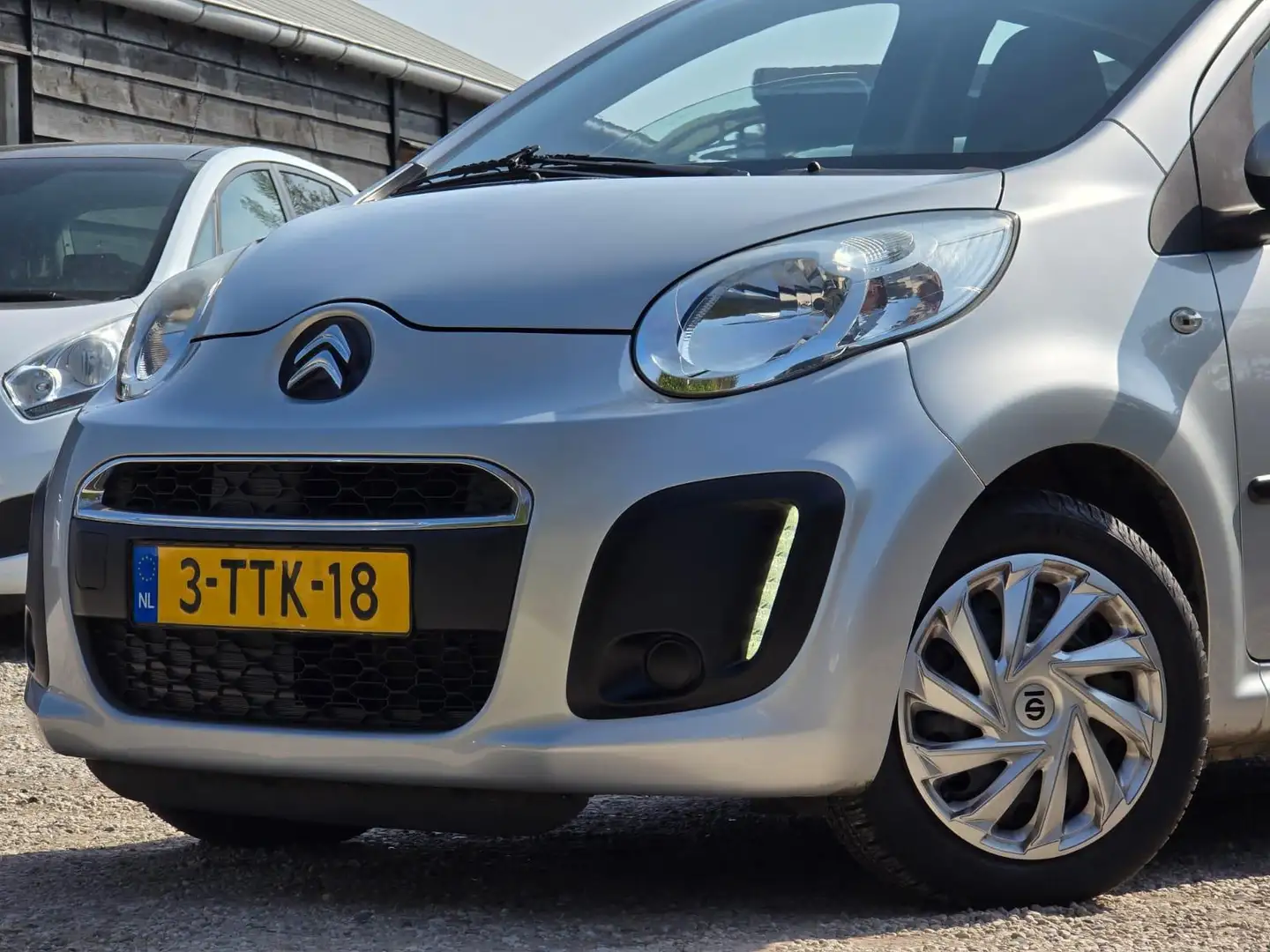 Citroen C1 1.0 Collection Airco/5 drs./Bluetooth Grau - 2