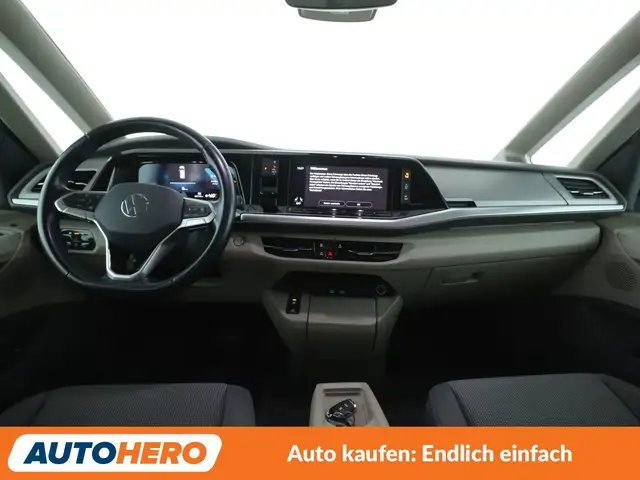 Volkswagen Multivan view 12