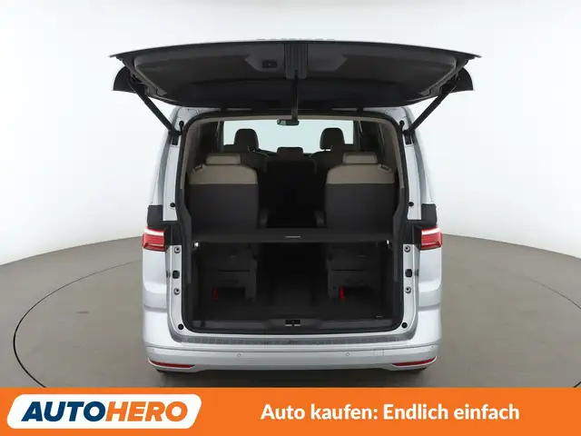 Volkswagen Multivan view 16