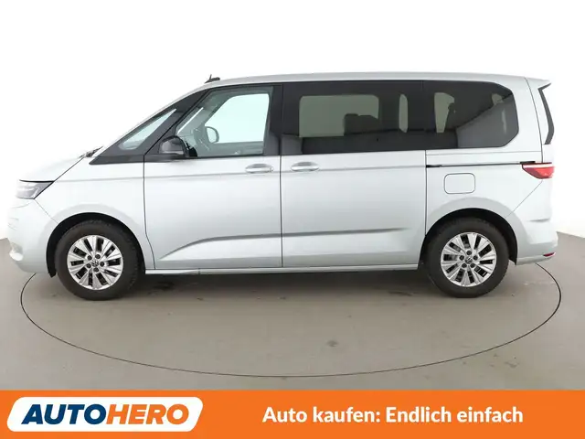 Volkswagen Multivan view 3