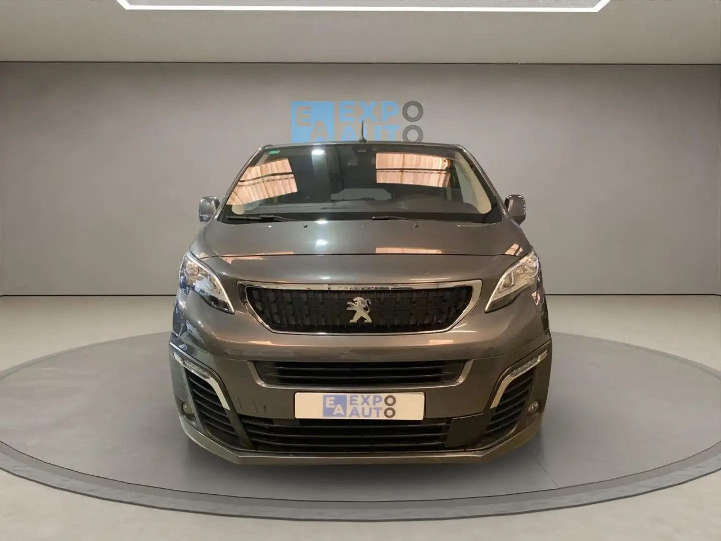 Peugeot Traveller 1.5BlueHDI Business Long 120 Beige - 2