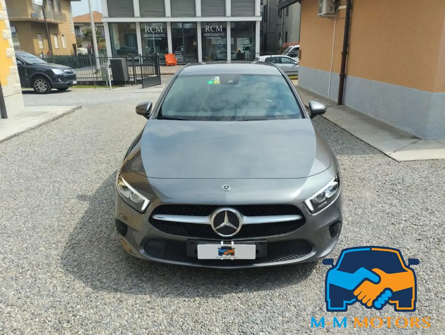 Mercedes-Benz A 180 d Automatic Sport Extra Grigio - 2