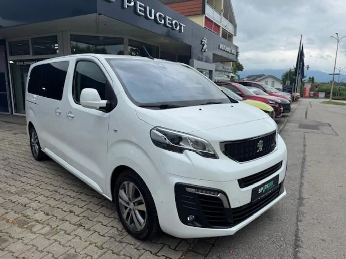 Peugeot Traveller Business VIP BlueHDi 180 Automatik Blanc - 1