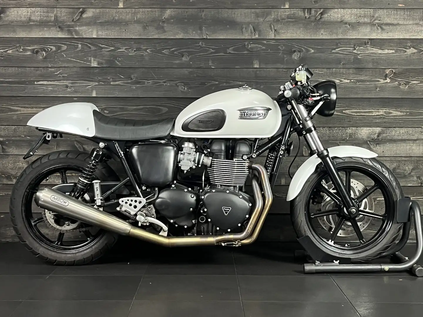Triumph Bonneville T100 CUSTOM Alb - 1
