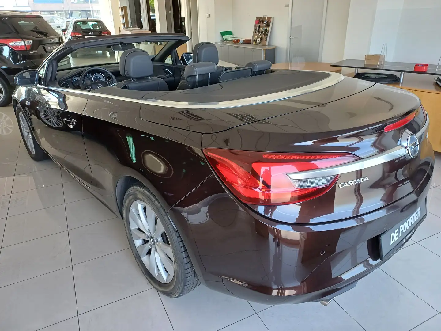 Opel Cascada Cascada 1.6 (ECOTEC) DI Turbo Automatik Edition Bruin - 1