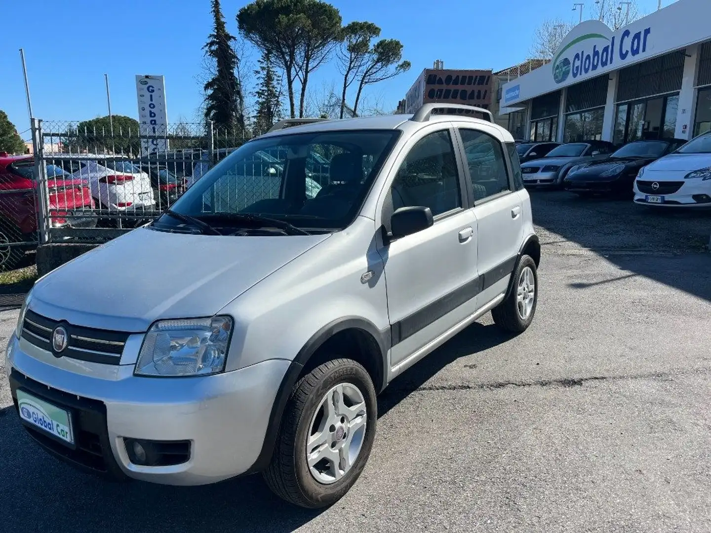 Fiat Panda 1.3 MJT 16V 4x4 Silber - 2